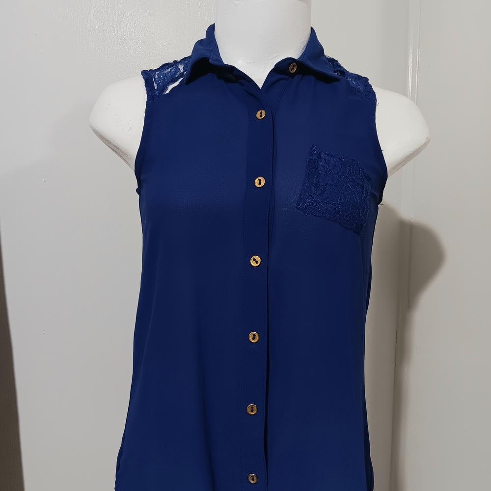 Margo & Sebastian Blouse.  Size XS.
